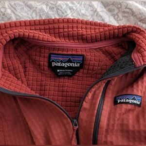 Patagonia pullover fleece. 1/4 zip